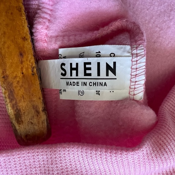 SHEIN : solid pink sweatshirt - Picture 4 of 7